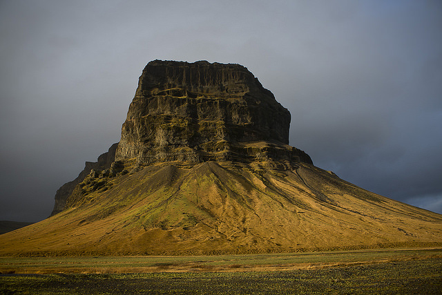 22942873959_721a3bfb42_z